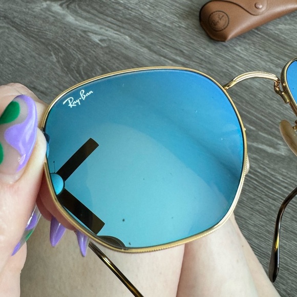 Rayban Blue light flash Sunglasses - Picture 6 of 10